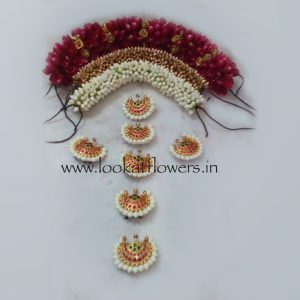 Bridal Hairstyle for Muhurtham - Lookatflowers - Book Now!